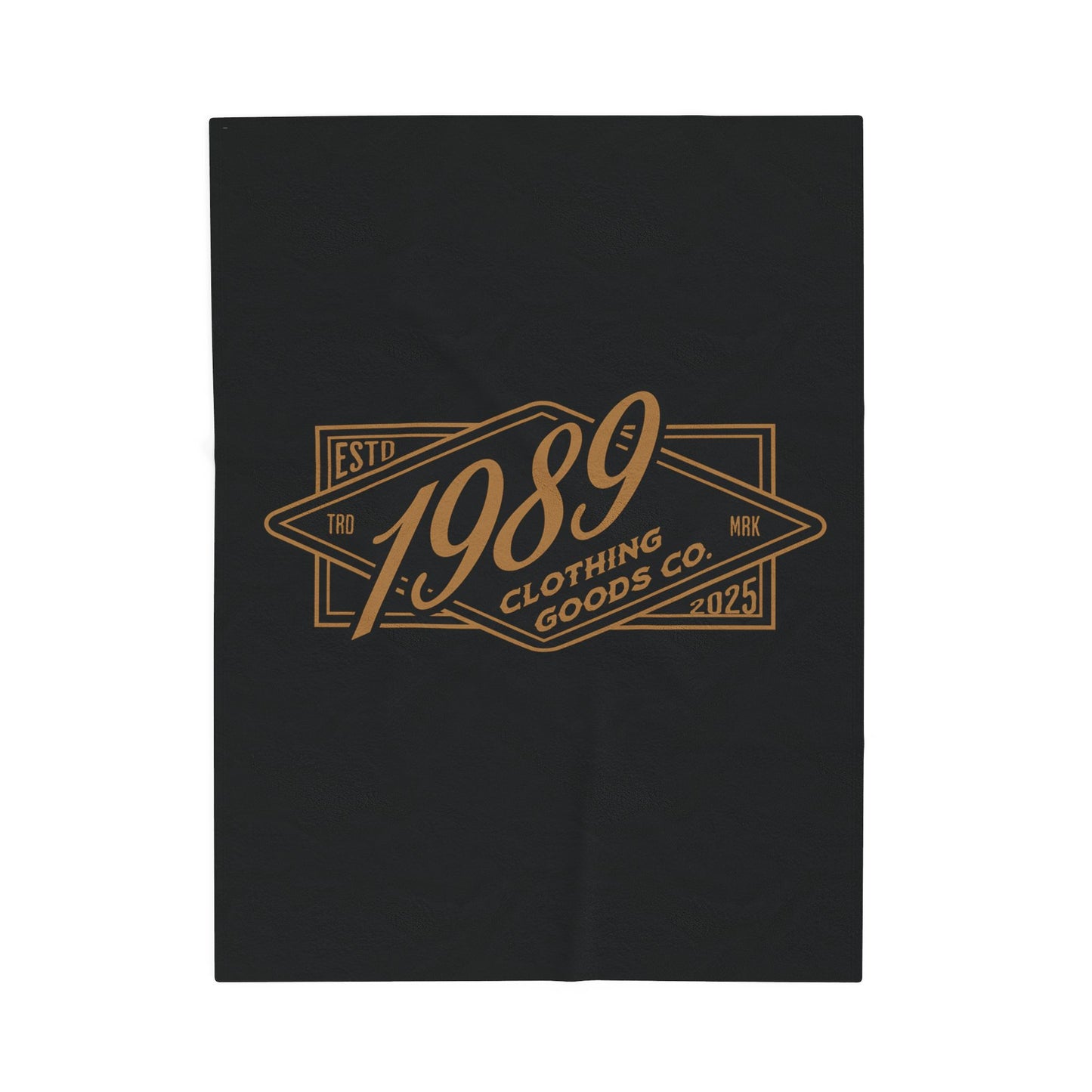 Cozy 1989 Velveteen Plush Blanket – Soft, Stylish Comfort for Fans